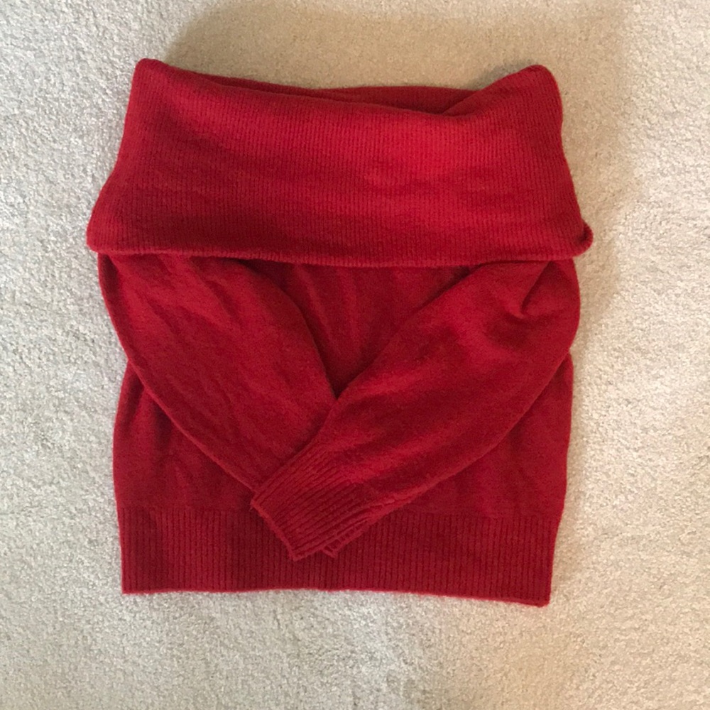 Sweater - Picture 2 of 2